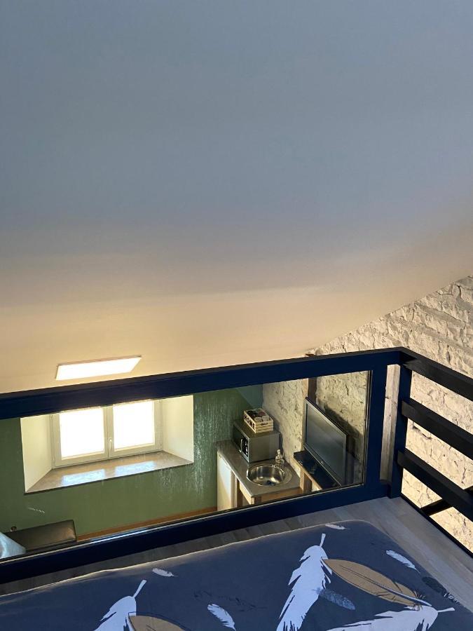 La Chambre Des Carrelets Montigny-sur-l'Ain ภายนอก รูปภาพ