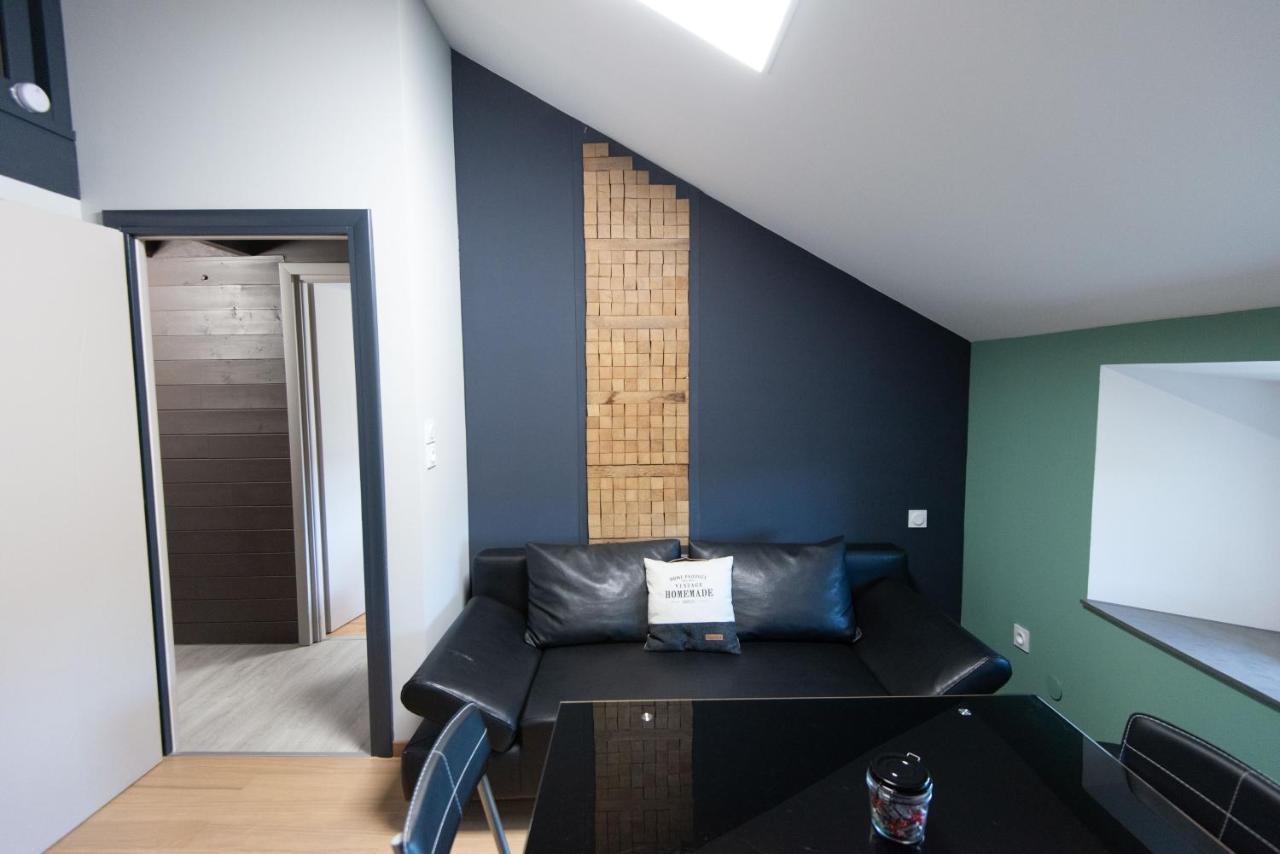 La Chambre Des Carrelets Montigny-sur-l'Ain ภายนอก รูปภาพ